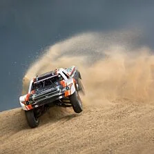 Losi 1/6 Super Baja Rey 4WD Desert Truck Brushless BND with AVC